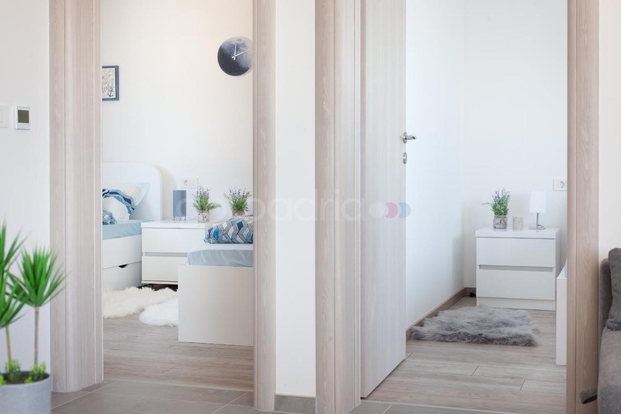Luxury Apartment Sofia -Free Beach Parking ماكارسكا المظهر الخارجي الصورة