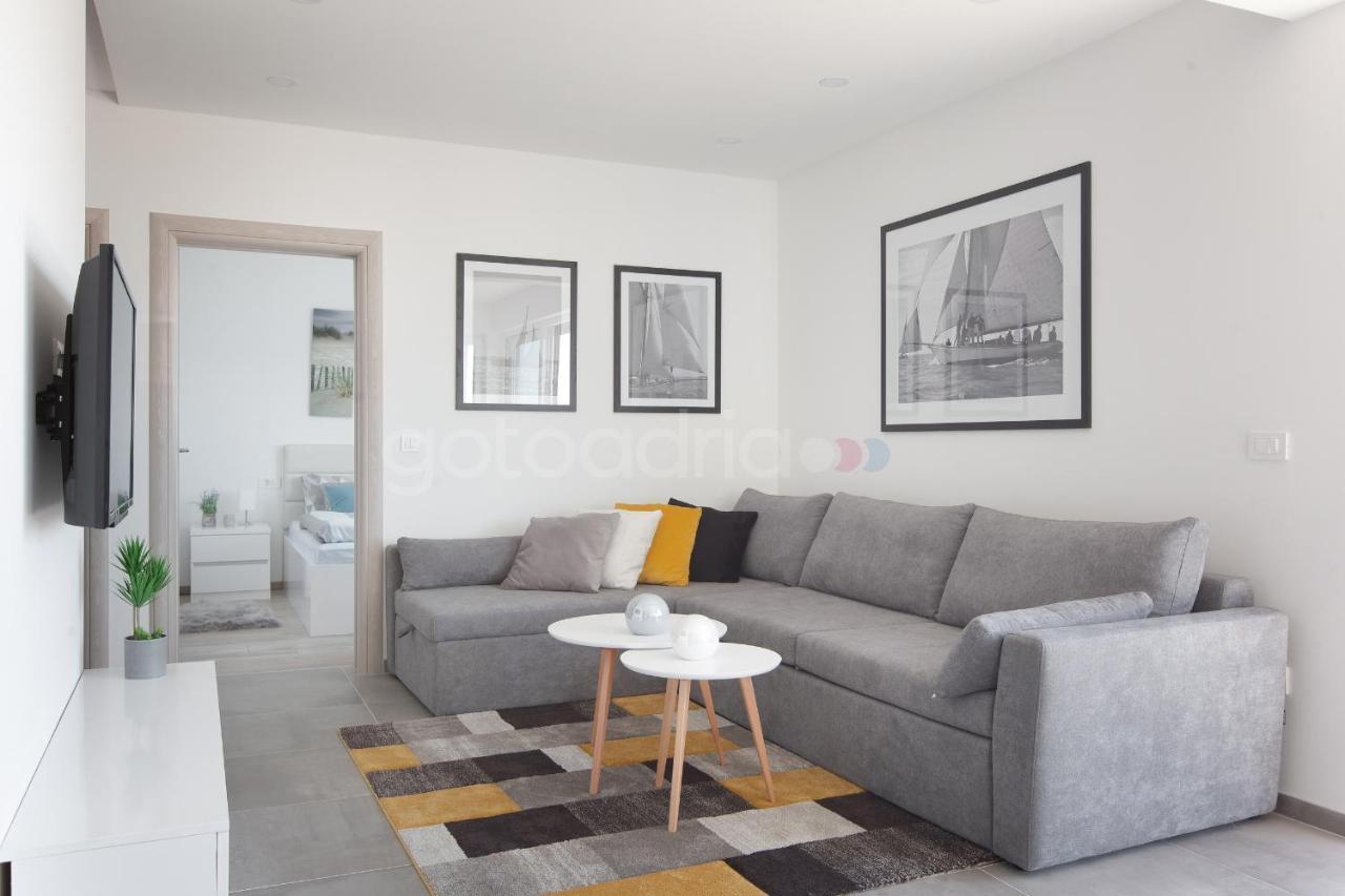 Luxury Apartment Sofia -Free Beach Parking ماكارسكا المظهر الخارجي الصورة