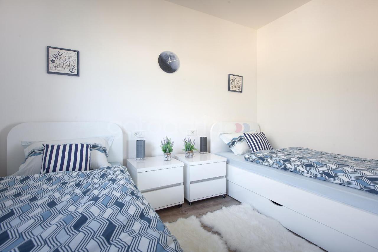 Luxury Apartment Sofia -Free Beach Parking ماكارسكا المظهر الخارجي الصورة