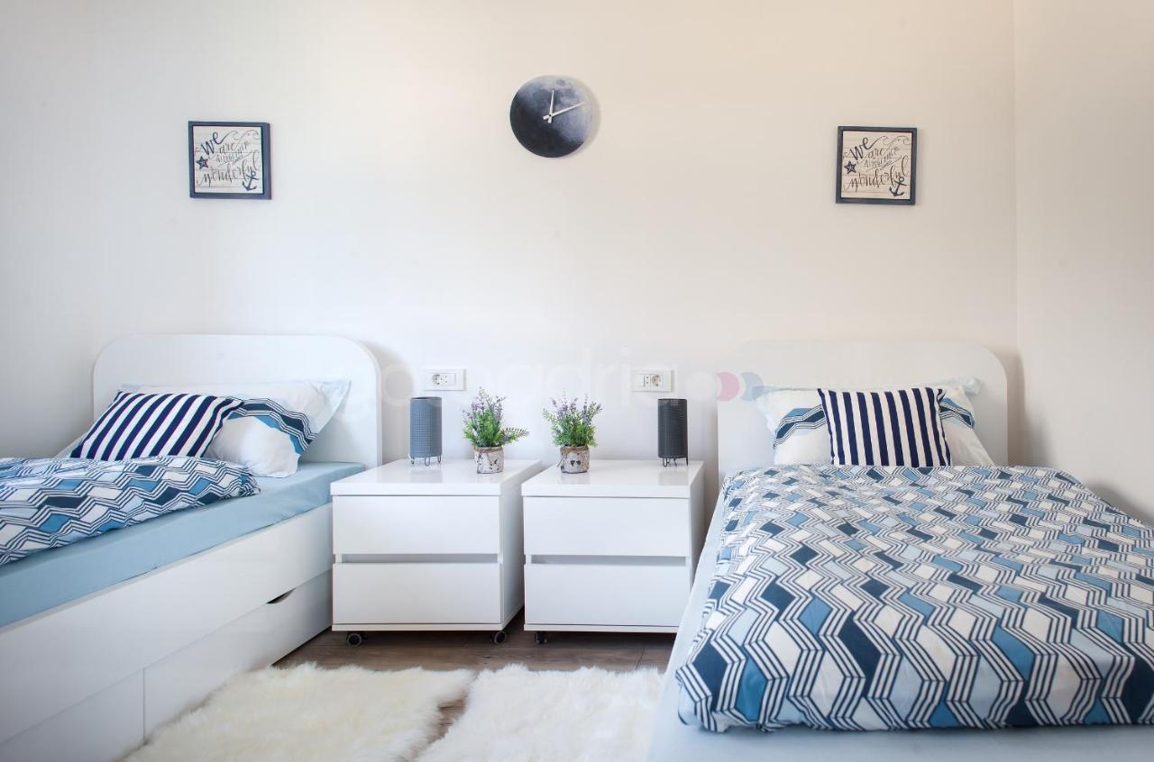 Luxury Apartment Sofia -Free Beach Parking ماكارسكا المظهر الخارجي الصورة